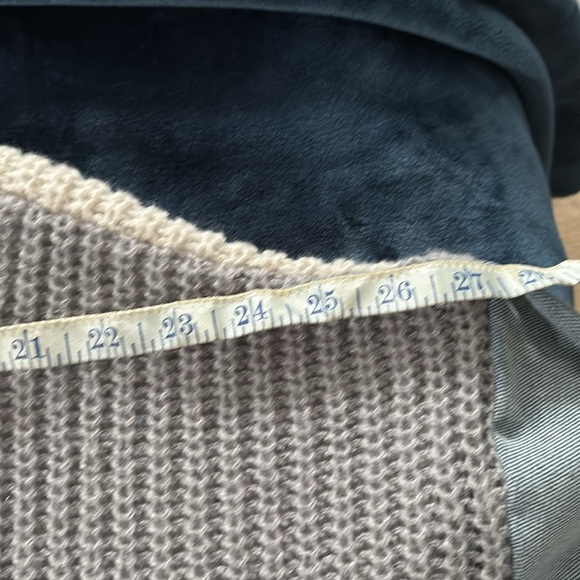 Blue and Cream Cable Knit Cardigan - Picture 7 of 7